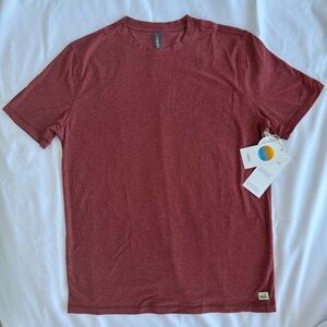 Vuori NWT Strato Tech Men’s Tee Size M